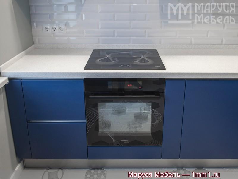 Тёмно синяя кухня: Техника Gorenje