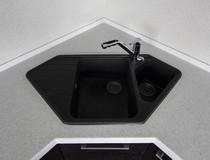 Трапециевидные столы, под мойки с прямыми фасадами