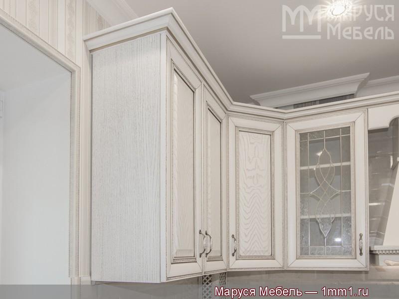 Белая кухня массив с патиной: Шкаф полностью из дерева