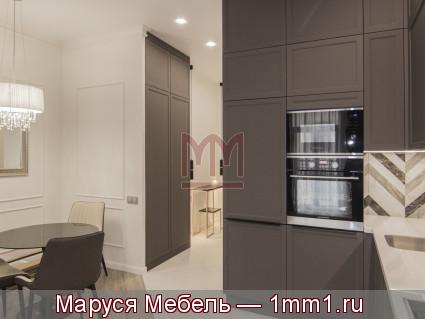 Шкаф кофейного цвета: Фото шкафа в одном стиле с кухней