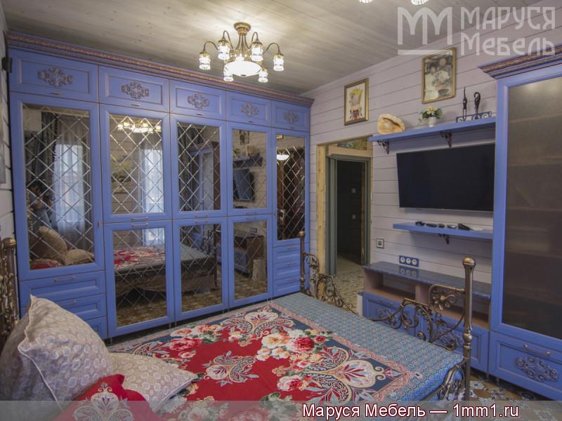 Голубая спальня: Голубая спальня