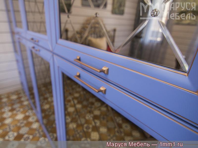 Голубая спальня: Рамы зеркальных витражей