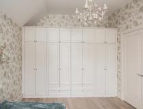 Шкаф на мансарду