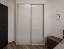 Угловой шкаф-купе в спальню