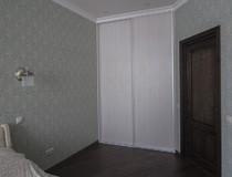 Встроенный шкаф-купе в детскую