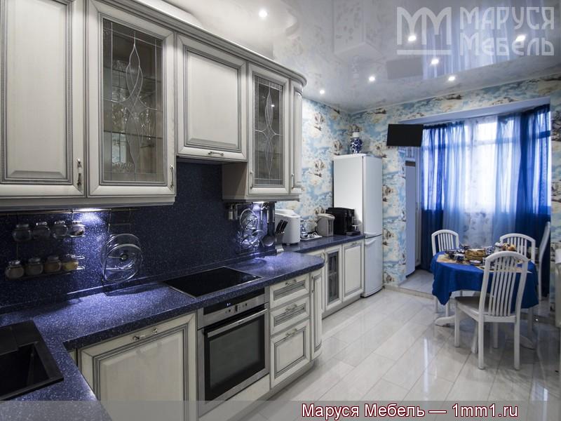 Кухня синяя белая: Интерьер бело синей кухни