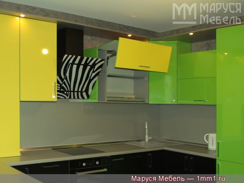 Жёлто зелёная кухня: Шкаф-сушка