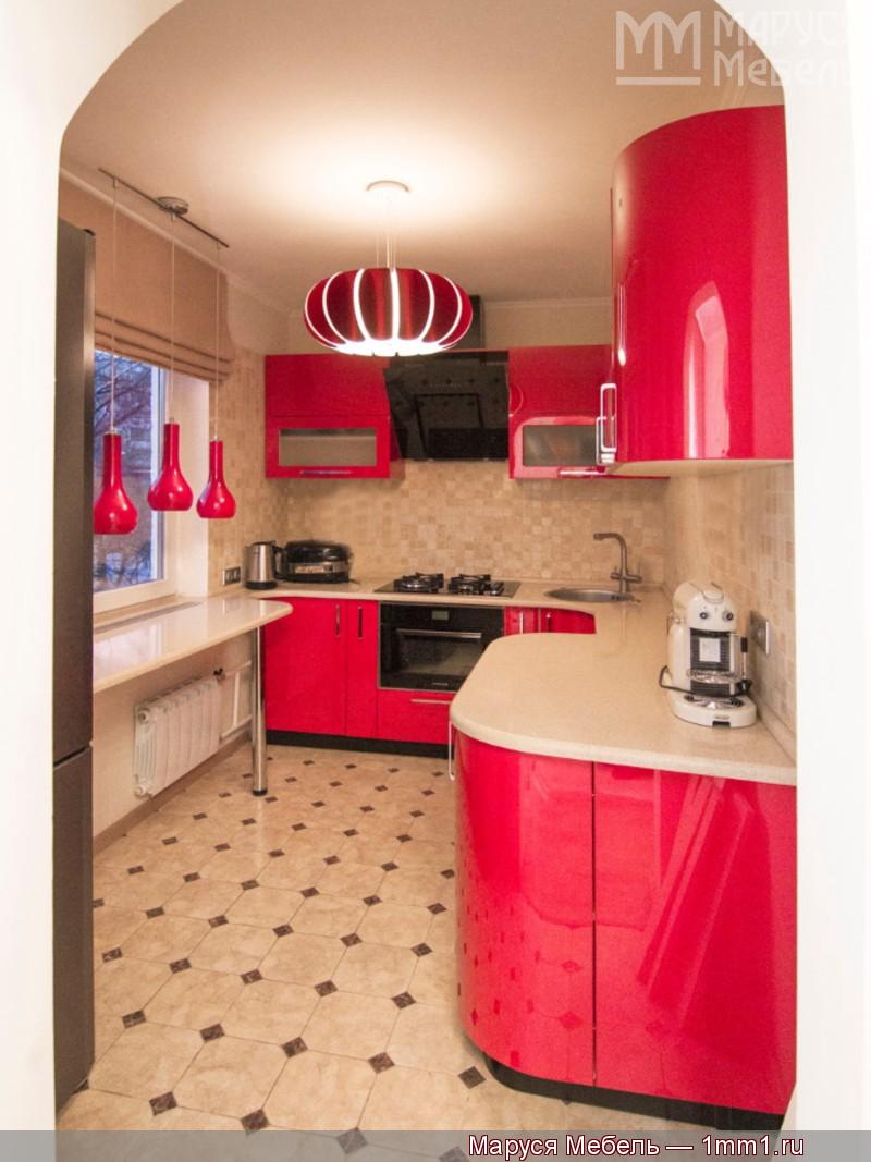 Маленькая красная кухня: Интерьер красной кухни
