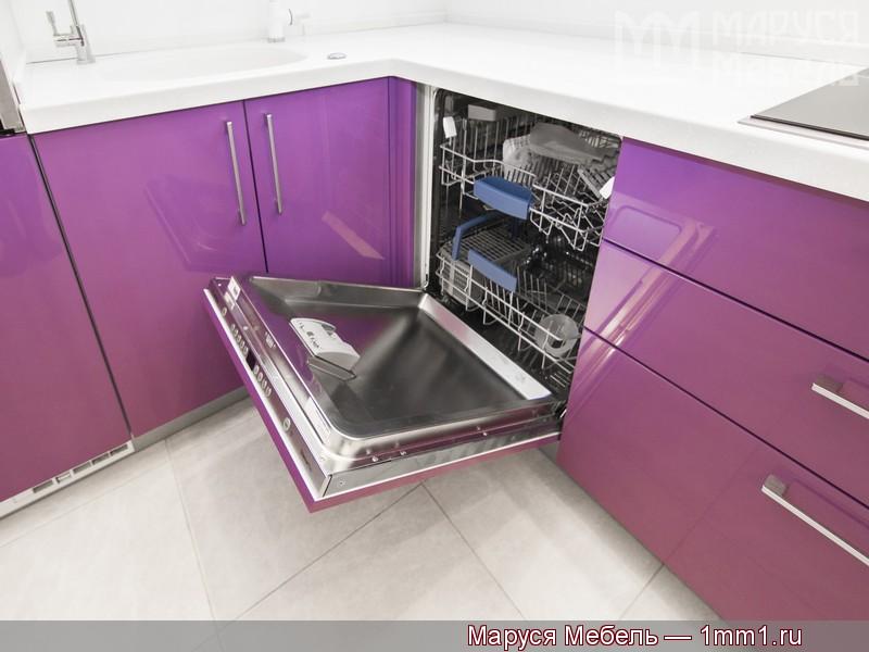 Сиреневая кухня: Встраиваемая посудомоечная машина 60