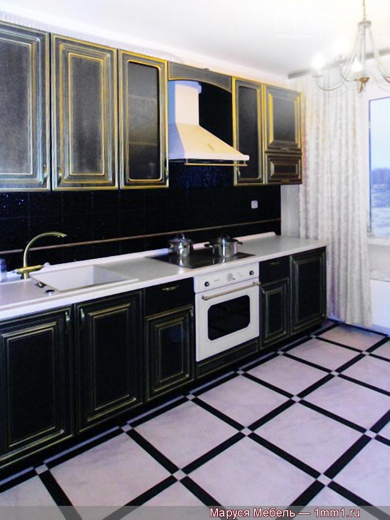 Кухня чёрная золото: Кухня чёрная с золотом в белом интерьере